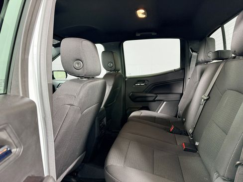 Used 2024 Chevrolet Colorado LT w/ LT Convenience Package image 17