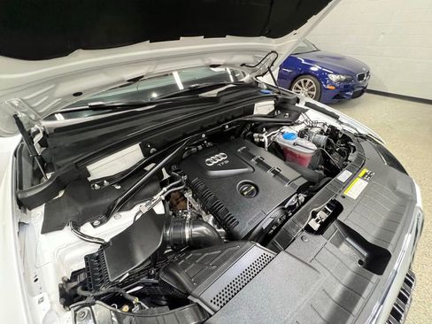 Used 2017 Audi Q5 2.0T Premium Plus image 49