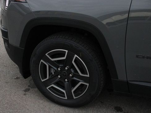 New 2026 Jeep Cherokee Limited AWD/4WD image 11