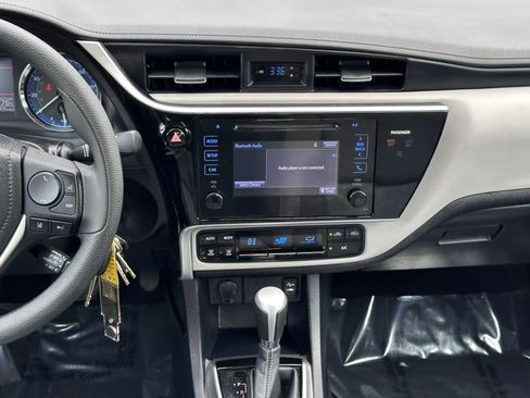 Used 2017 Toyota Corolla LE w/ Carpet Mat Package (TMS) image 20