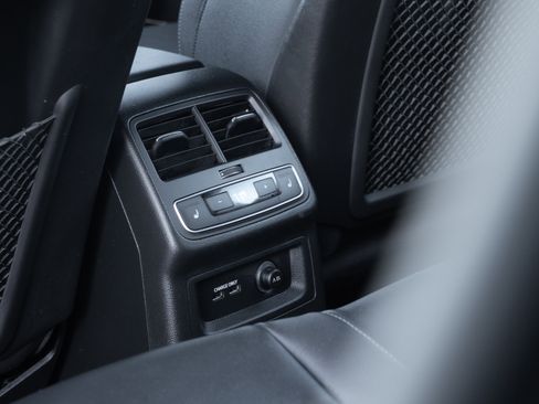 Certified 2022 Audi A4 2.0T Prestige image 28