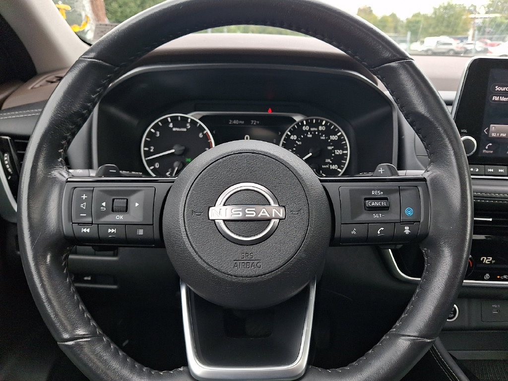Used 2023 Nissan Rogue SL AWD/4WD image 20