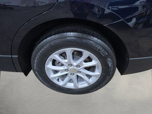 Used 2021 Chevrolet Equinox LS image 15