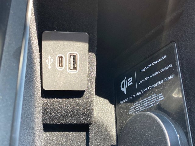 New 2027 Lincoln Navigator Reserve w/ Jet Appearance Package AWD/4WD image 23
