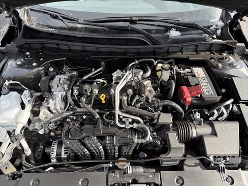 New 2025 Nissan Altima 2.5 SR w/ SR Premium Package image 9