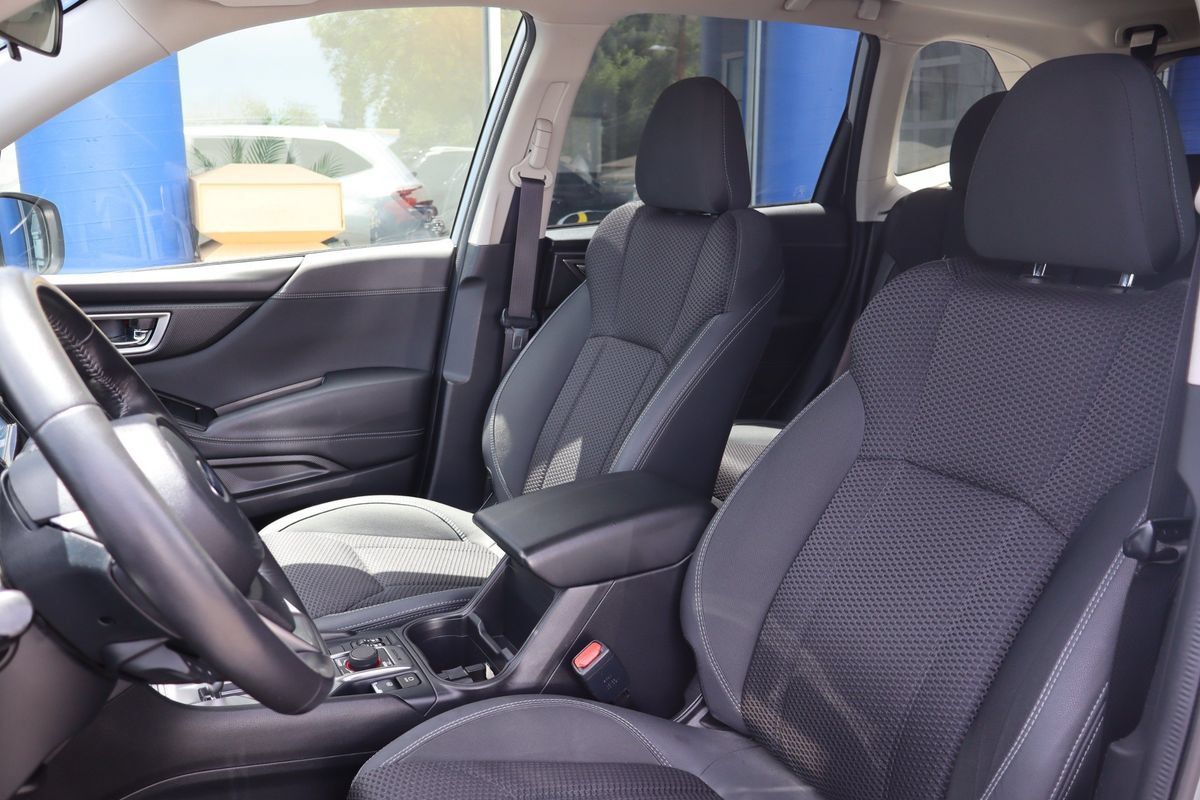 Used 2021 Subaru Forester Premium AWD/4WD image 14