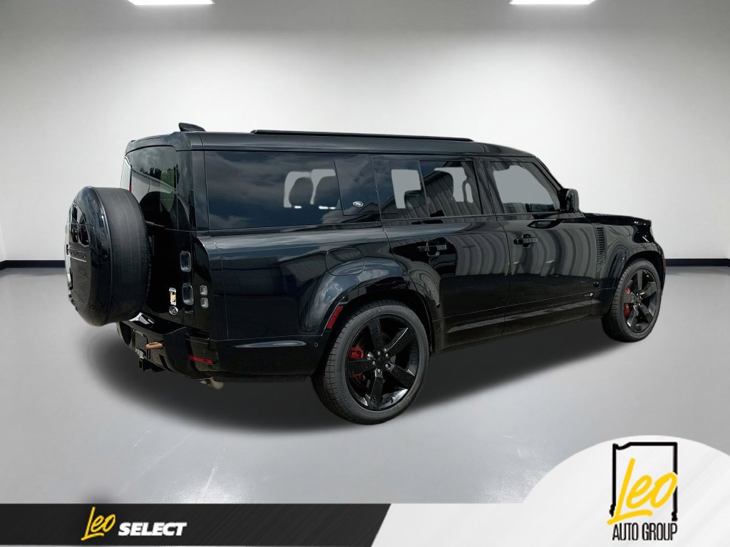 Used 2023 Land Rover Defender 130 X AWD/4WD image 6
