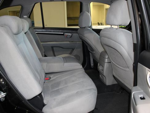 Used 2009 Hyundai Santa Fe SE w/ Premium Pkg 4 FWD image 28