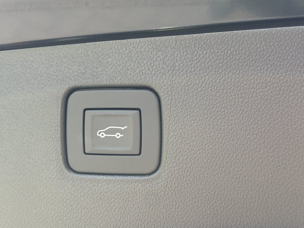 New 2026 Buick Envista Sport Touring w/ Convenience I Package FWD image 14