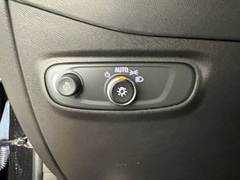 Certified 2024 Chevrolet Equinox LT w/ LPO, Floor Liner Package image 17