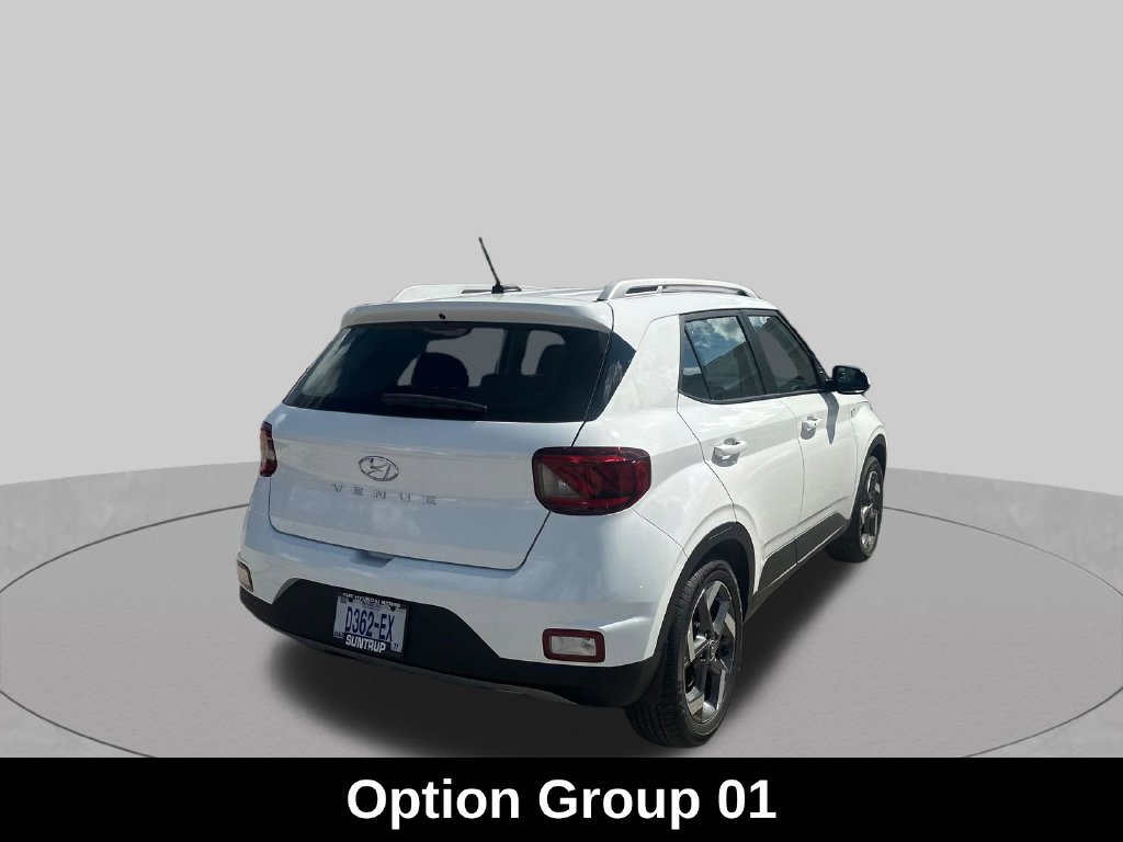 Used 2026 Hyundai Venue SEL FWD image 6