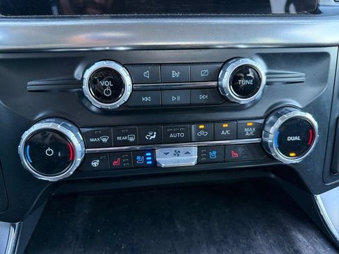 Used 2023 Ford F150 Lariat w/ FX4 Off-Road Package AWD/4WD image 17