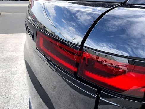 Used 2025 Land Rover Range Rover Sport Dynamic SE image 32