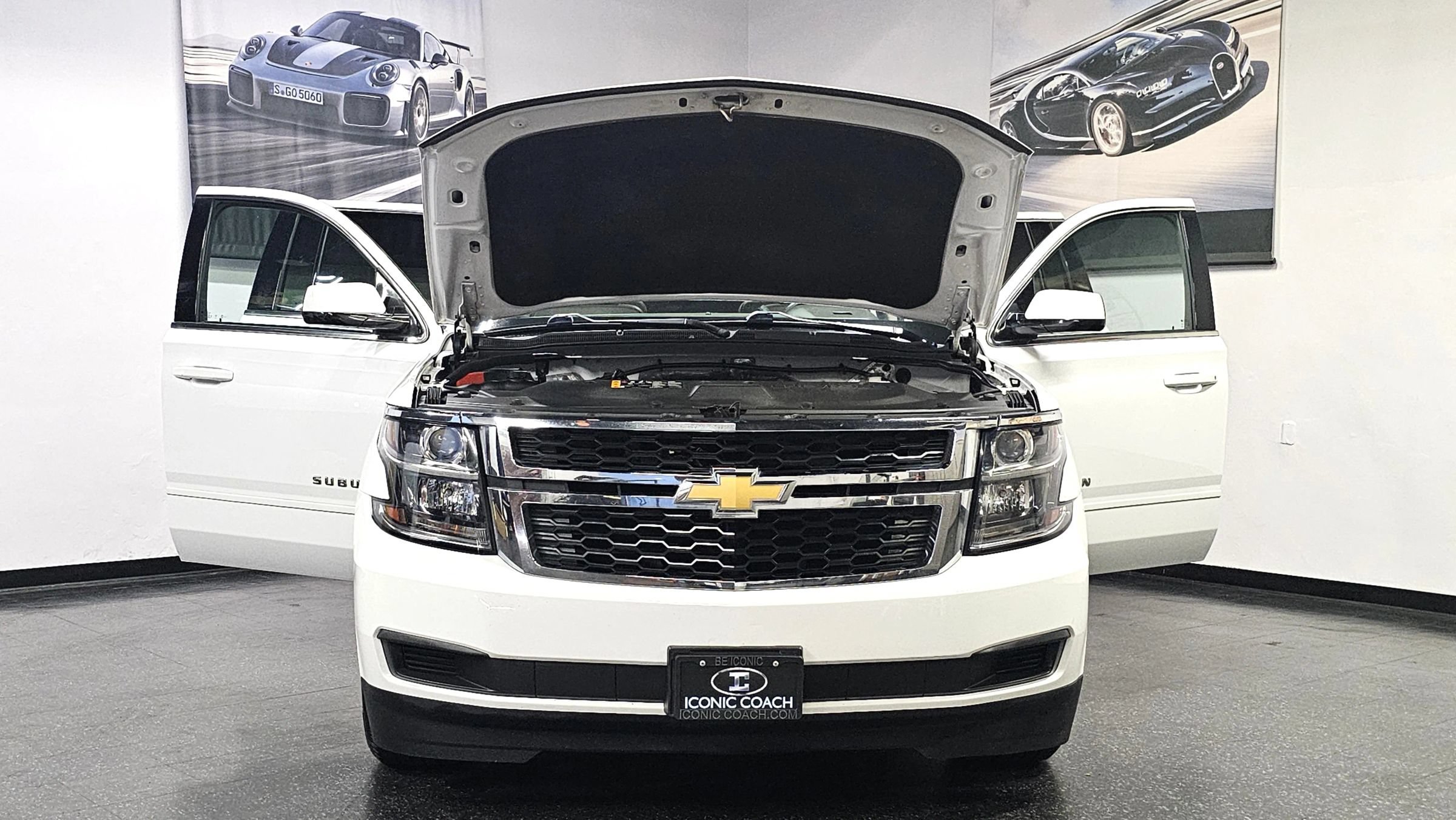 Used 2018 Chevrolet Suburban LT AWD/4WD image 5