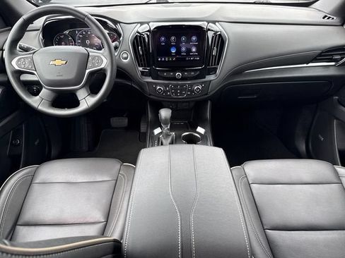 Used 2023 Chevrolet Traverse Premier AWD/4WD image 13
