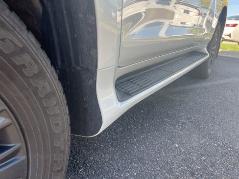 Used 2023 Lexus GX 460 Premium AWD/4WD image 14