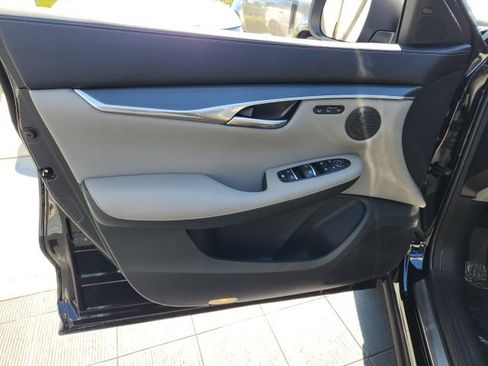 Used 2025 INFINITI QX50 Luxe image 27