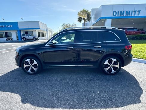Used 2025 Mercedes-Benz GLB 250 4MATIC image 9