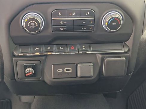 Used 2025 Chevrolet Silverado 1500 Custom w/ Turbomax Blackout Package image 21