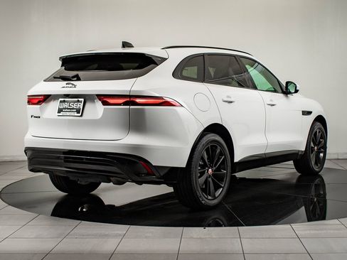 Used 2023 Jaguar F-PACE S image 11