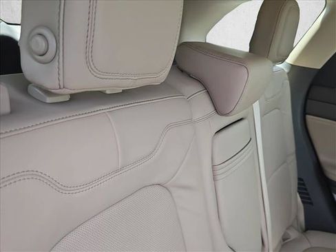 Used 2020 Lincoln Corsair Reserve w/ Elements Package FWD image 21
