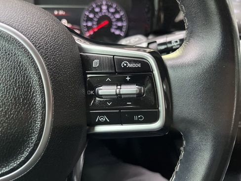 Used 2021 Kia Sorento S w/ Panoramic Sunroof Package image 30