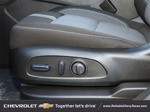 New 2025 Chevrolet Blazer LT w/ Convenience Package image 24