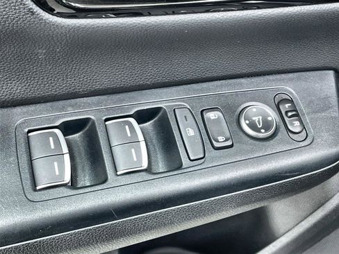 Certified 2025 Honda CR-V EX-L image 12