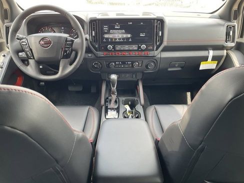 Certified 2025 Nissan Frontier PRO-4X w/ Pro Premium Package image 16