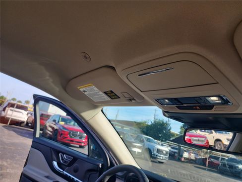 New 2026 Lincoln Corsair Premiere image 34