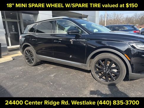 Used 2023 Lincoln Nautilus Reserve w/ Monochromatic Package image 7