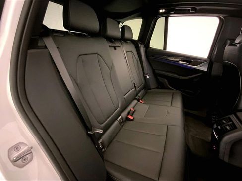 Used 2024 BMW X3 M40i w/ Premium Package image 15