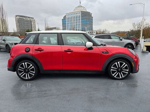 Used 2022 MINI Cooper S w/ Premium Package image 6