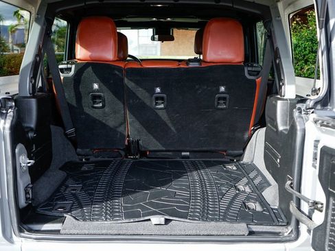 Used 2021 Jeep Wrangler Unlimited Sport image 8