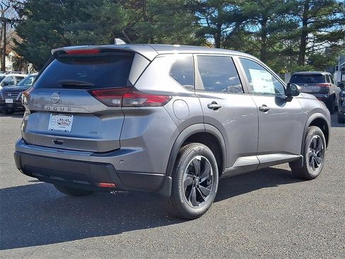 New 2026 Nissan Rogue SV image 5