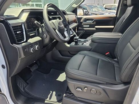 Used 2026 GMC Sierra 1500 Denali w/ Technology Package AWD/4WD image 11