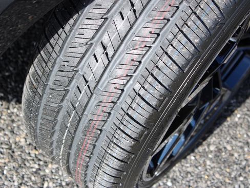 New 2026 BMW 330i xDrive Sedan w/ M Sport Package image 37