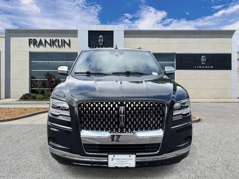 Certified 2024 Lincoln Navigator L Black Label AWD/4WD image 2