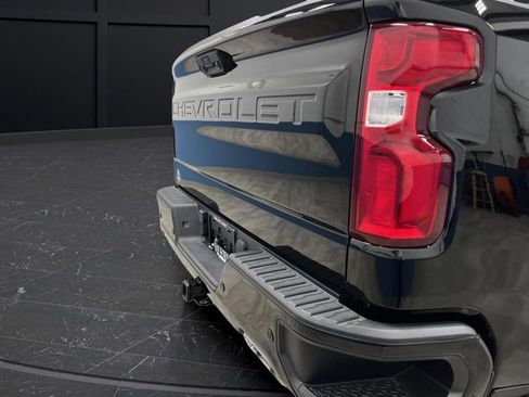 Used 2022 Chevrolet Silverado 1500 RST w/ RST All Star Premium Package image 34