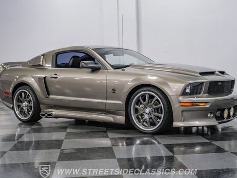 Used 2005 Ford Mustang GT image 14
