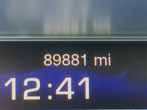 Used 2016 Chrysler 200 C image 31