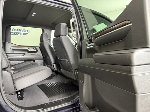 Used 2024 Chevrolet Silverado 1500 LT image 17