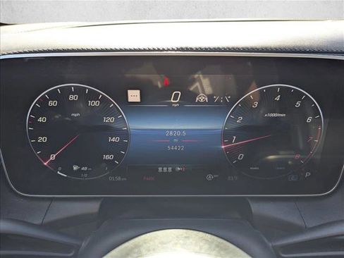 Used 2023 Mercedes-Benz GLC 300 4MATIC image 11