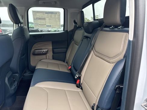 New 2025 Ford Maverick Lariat w/ 4K Tow Package image 22