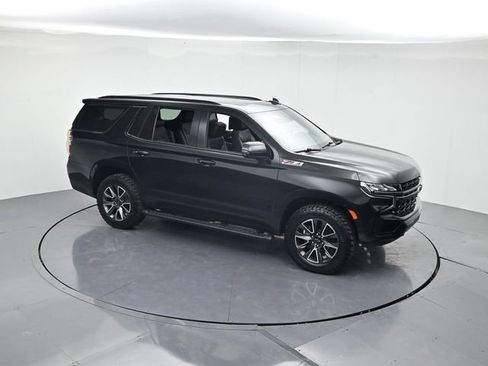 Used 2021 Chevrolet Tahoe Z71 w/ Luxury Package image 40