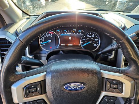 Used 2021 Ford F350 Lariat w/ Lariat Ultimate Package image 22