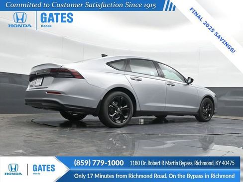 New 2025 Honda Accord SE image 39