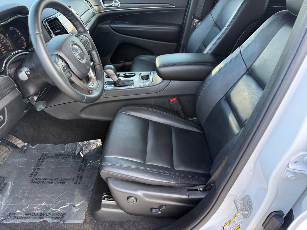 Used 2019 Jeep Grand Cherokee Limited w/ Trailer Tow Group IV AWD/4WD image 10