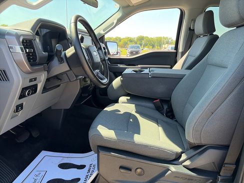 Used 2025 Ford F150 XLT w/ Equipment Group 301A Standard AWD/4WD image 16