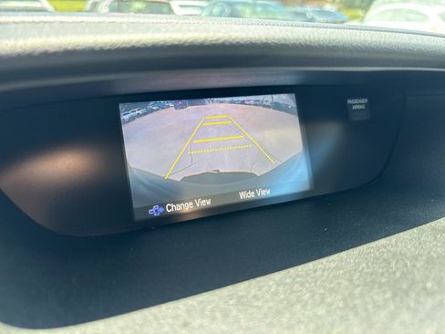 Used 2014 Honda CR-V LX image 16